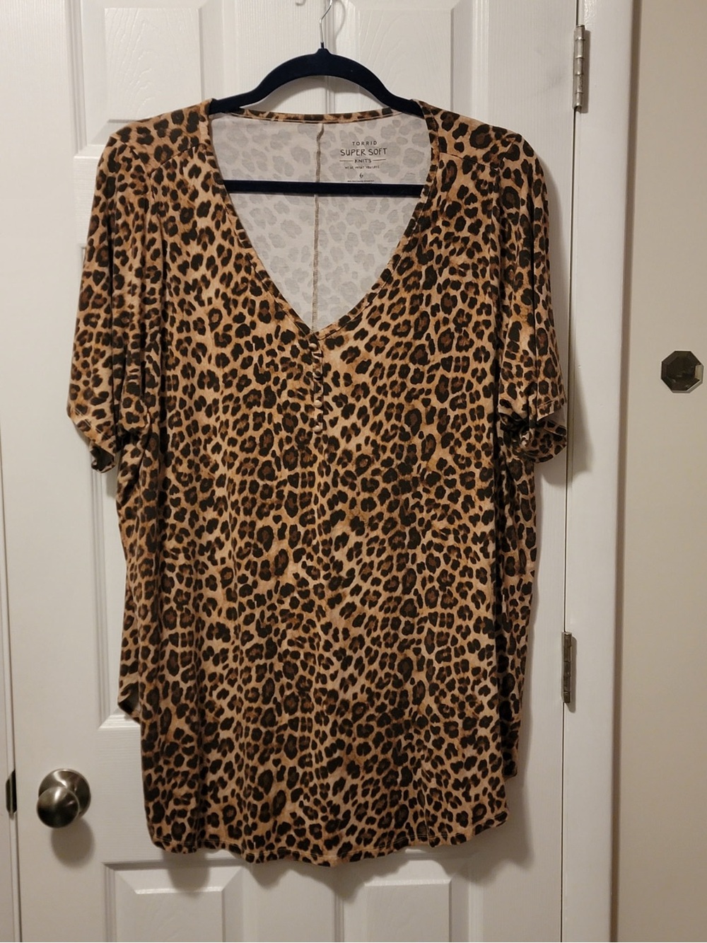 Torrid Supersoft V-Neck Short Sleeve Tunic Tee